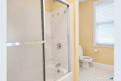 5 Florence Street, West Haven, CT 06516 - Photo 15