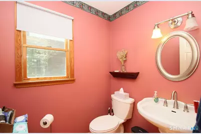 34 Sherry Lane, New Milford, CT 06776 - Photo 13