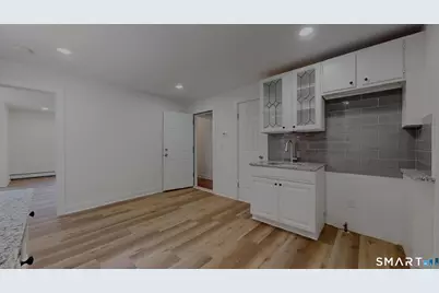 24 Bond Street, Hartford, CT 06114 - Photo 7