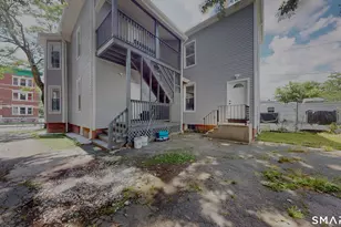 24 Bond St, Hartford, CT 06114 - Photo 23