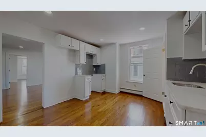 24 Bond Street, Hartford, CT 06114 - Photo 13