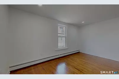 24 Bond Street, Hartford, CT 06114 - Photo 21