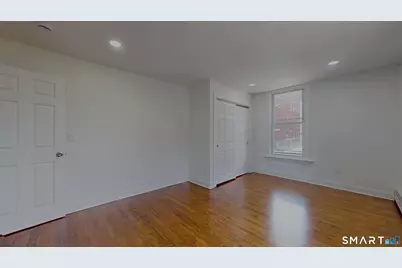 24 Bond Street, Hartford, CT 06114 - Photo 11