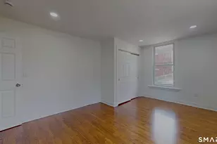 24 Bond St, Hartford, CT 06114 - Photo 11