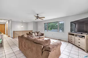 9 Benz St, Ansonia, CT 06401 - Photo 7