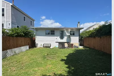7 Old Town Highway, East Haven, CT 06512 - Photo 35
