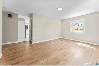 110 Minturn Road, Bridgeport, CT 06606 - Photo 3