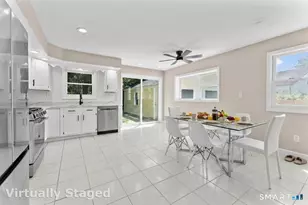 110 Minturn Rd, Bridgeport, CT 06606 - Photo 15