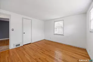 39 Whiteside St, Newington, CT 06111 - Photo 19