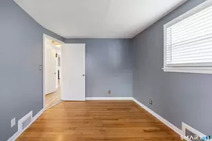 39 Whiteside St, Newington, CT 06111 - Photo 15