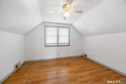 39 Whiteside Street, Newington, CT 06111 - Photo 25