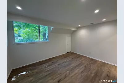 176 Heritage Village #D, Southbury, CT 06488 - Photo 5