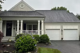 4 Kimberwick Ct, Middlebury, CT 06762 - Photo 1