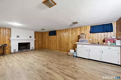 1127 East Street North, Suffield, CT 06078 - Photo 31