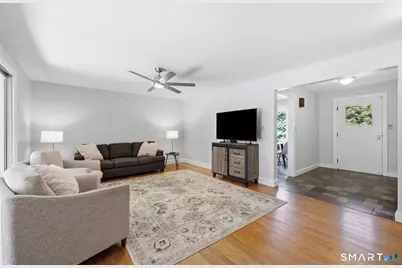 1127 East Street North, Suffield, CT 06078 - Photo 15