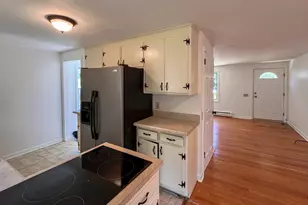 2 Johnnie Ct, Ledyard, CT 06339 - Photo 11