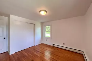 2 Johnnie Ct, Ledyard, CT 06339 - Photo 3