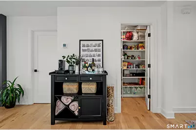14 Rockland Place, Greenwich, CT 06831 - Photo 5
