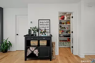 14 Rockland Pl, Greenwich, CT 06831 - Photo 5