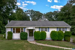 15 Fawn Hill Rd, Shelton, CT 06484 - Photo 1