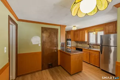 88 Englewood Avenue, West Hartford, CT 06110 - Photo 11