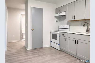 18 Sherman Street, Hartford, CT 06105 - Photo 13