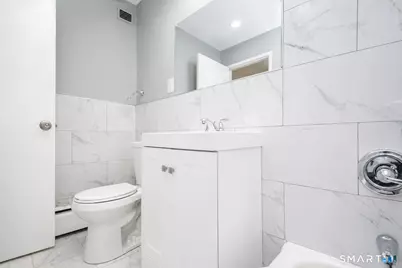 18 Sherman Street, Hartford, CT 06105 - Photo 11