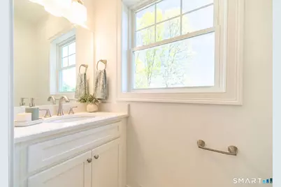 1154 Poquonnock Road #8, Groton, CT 06340 - Photo 9