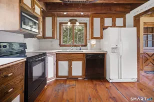 133 Fitts Rd, Ashford, CT 06278 - Photo 9