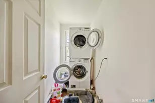 2 Hazel St, Waterbury, CT 06704 - Photo 27