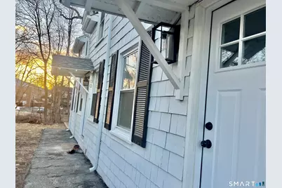 100 Holmes Avenue #1st Fl (Left door), Darien, CT 06820 - Photo 17