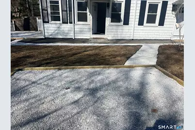 100 Holmes Avenue #1st Fl (Left door), Darien, CT 06820 - Photo 21