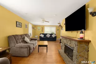 304 Norwich Rd, Plainfield, CT 06374 - Photo 7