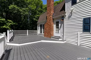 27 Round Hill Dr, Danbury, CT 06811 - Photo 9
