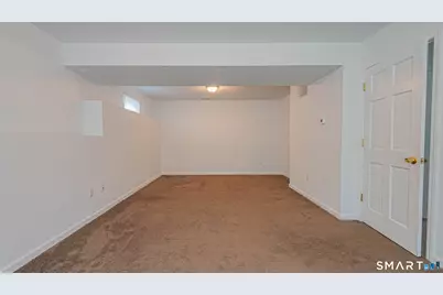 45 Daytona Street, West Haven, CT 06516 - Photo 21