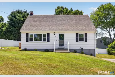 8 Pleasant Street, Stonington, CT 06355 - Photo 1