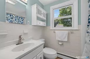 8 Pleasant St, Stonington, CT 06355 - Photo 19
