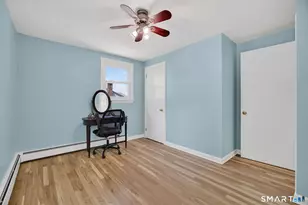 8 Pleasant St, Stonington, CT 06355 - Photo 23