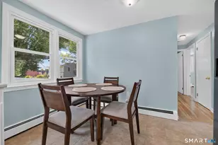 8 Pleasant St, Stonington, CT 06355 - Photo 13