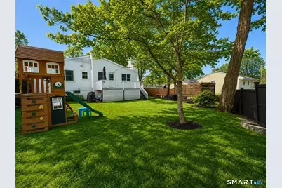 23 Sleepyhollow Drive, Norwalk, CT 06851 - Photo 27