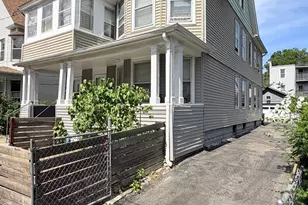 466 Hollister Ave, Bridgeport, CT 06607 - Photo 1