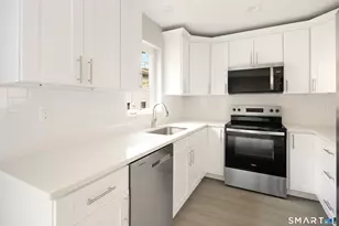 91 Taft Pointe, Waterbury, CT 06701 - Photo 9