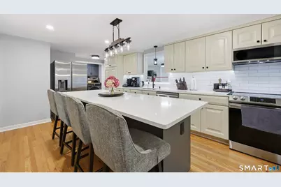 370 South Main Street, West Hartford, CT 06107 - Photo 3