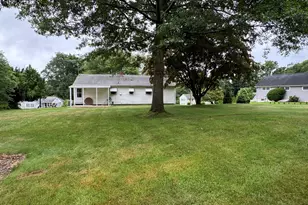 19 Covington Dr, Milford, CT 06461 - Photo 3