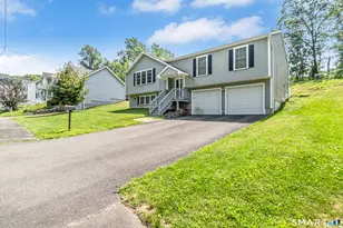 111 Alisha Ln, Waterbury, CT 06705 - Photo 17