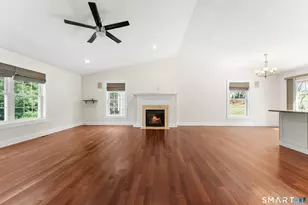 111 Alisha Ln, Waterbury, CT 06705 - Photo 5