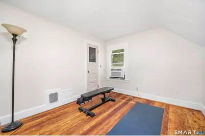77 Commonwealth Avenue, New Britain, CT 06053 - Photo 23
