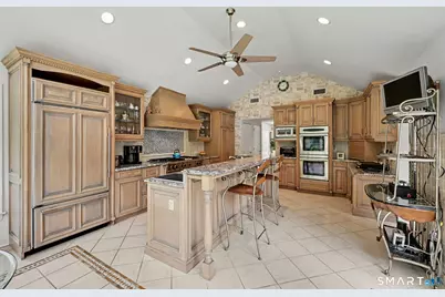 29 Old Logging Road, Stamford, CT 06903 - Photo 11