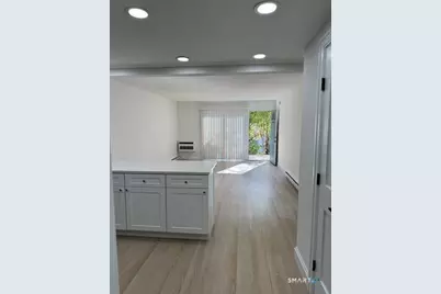 38B Putnam Green #D, Greenwich, CT 06830 - Photo 9