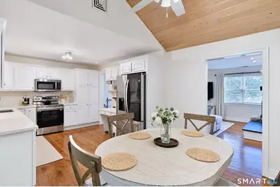 30 Maple Ave Extension, Bethel, CT 06801 - Photo 9